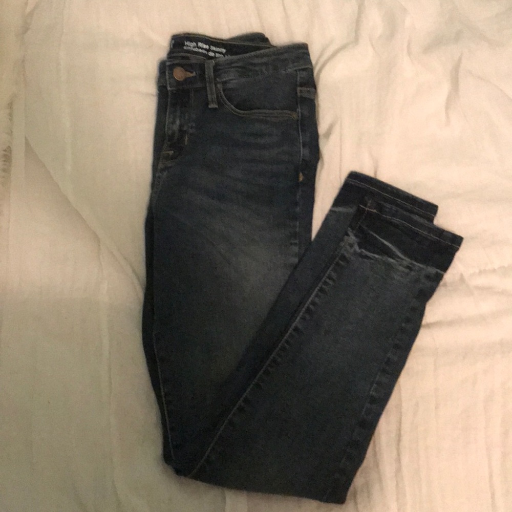 High waisted skinny jeans